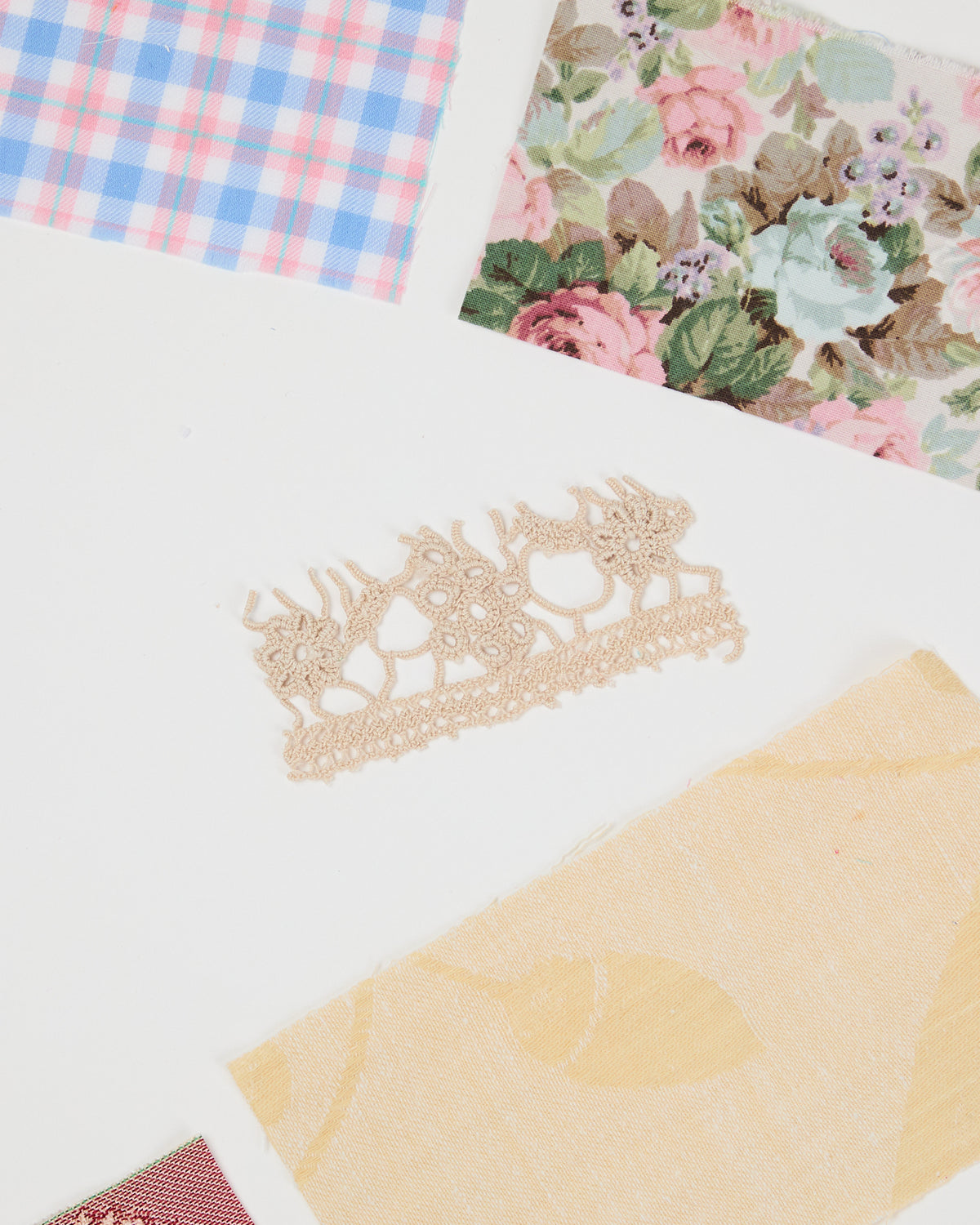 Lace Snippet Kit by Aitor Saraiba