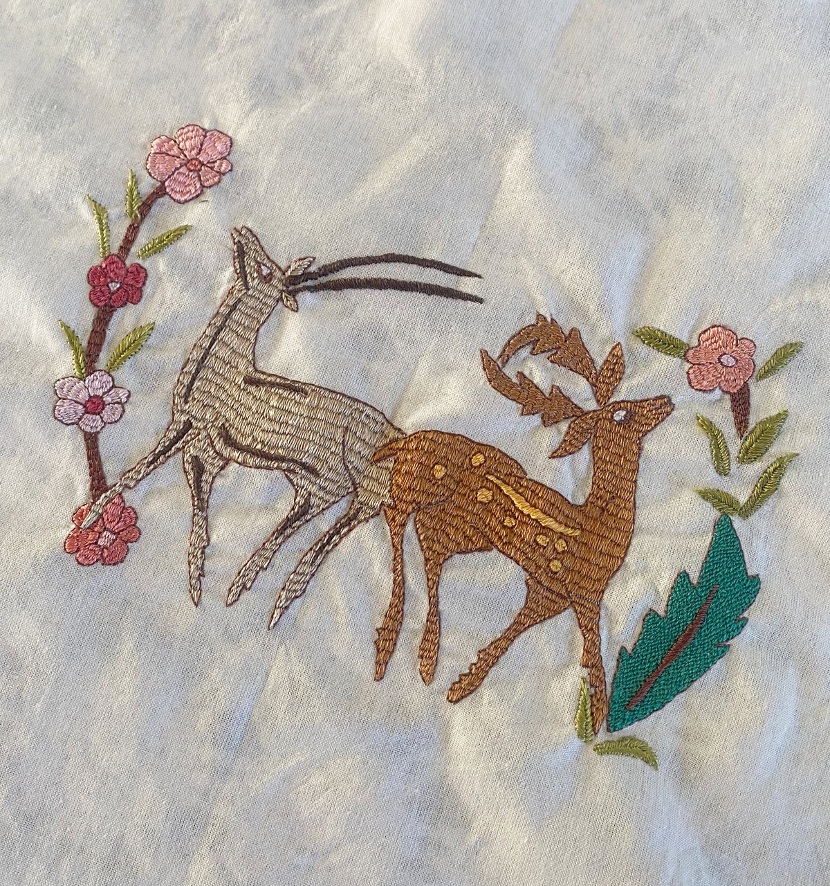 Armenian Ourfa Embroidery - World Embroidery Series IV