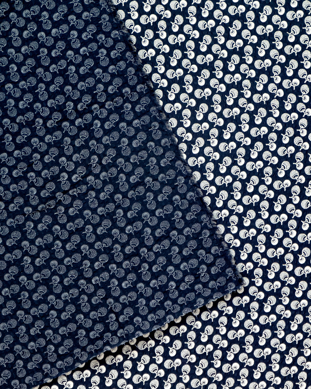 Merchant &amp; Mills Donguri Organic Seersucker in Navy Nut