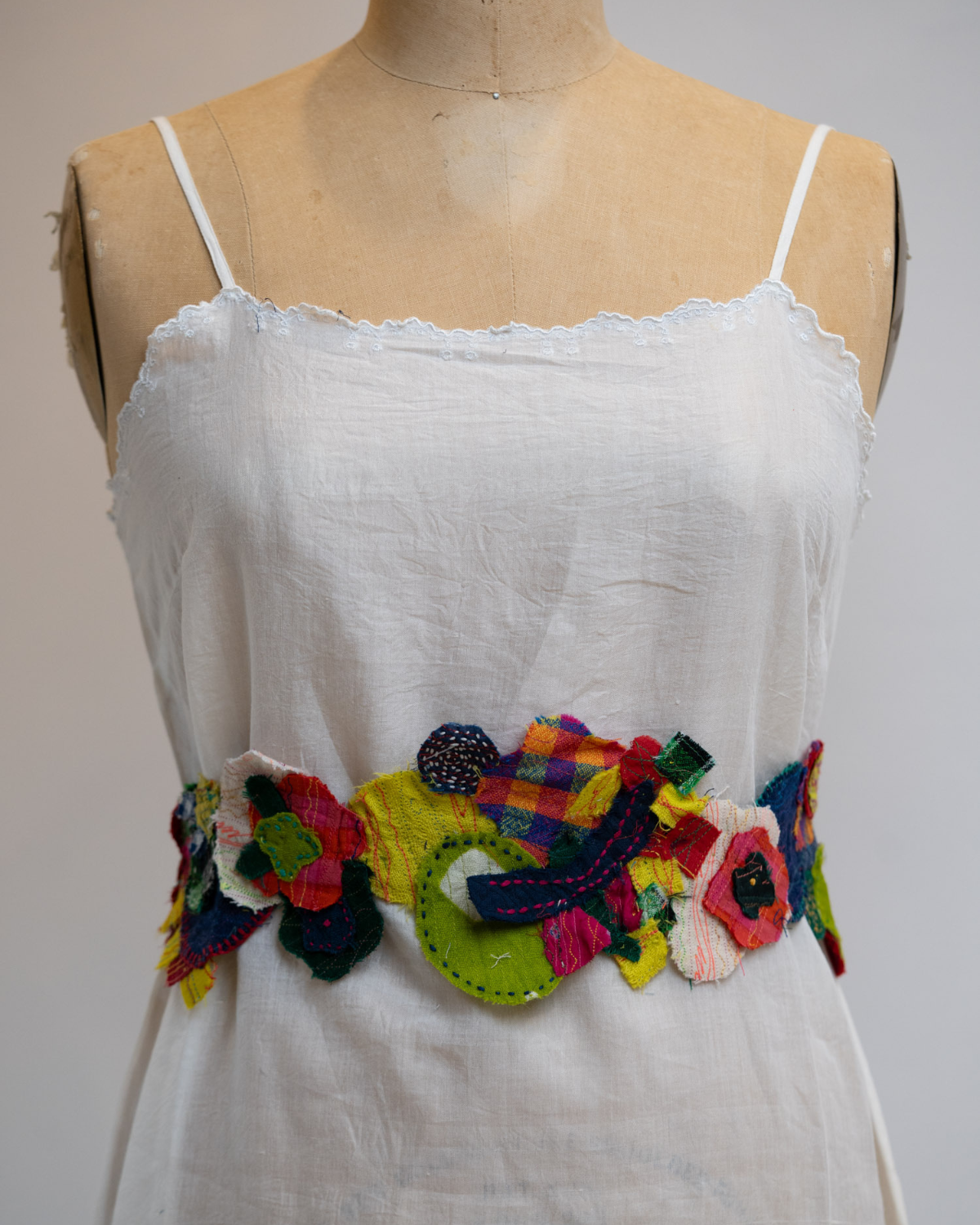Injiri Floral belt