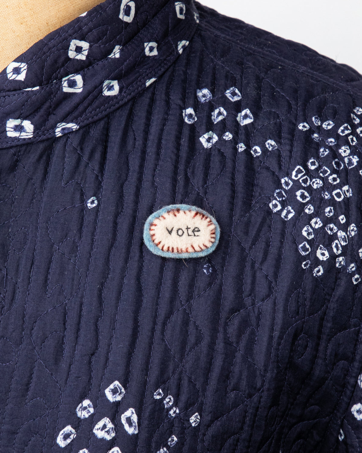 Vote Button Kit by Kata Golda