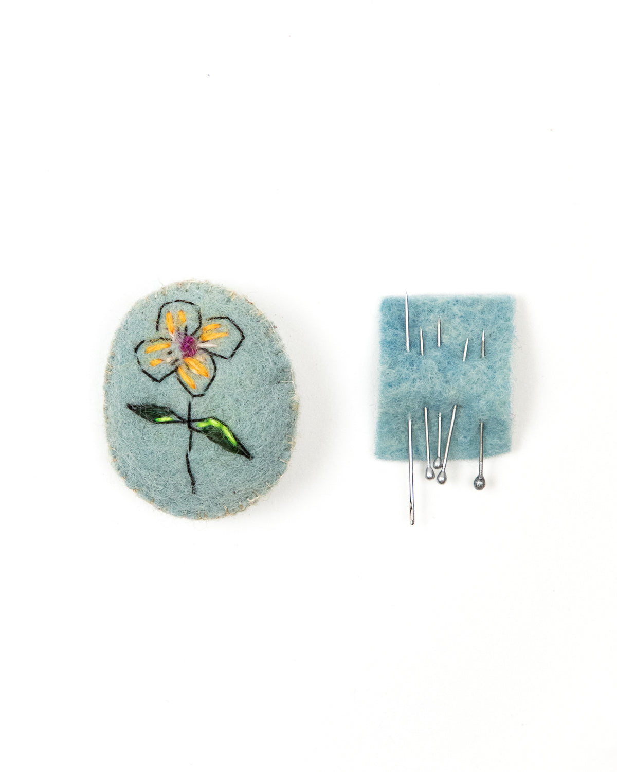 Tiny Pin Cushion by Kata Golda