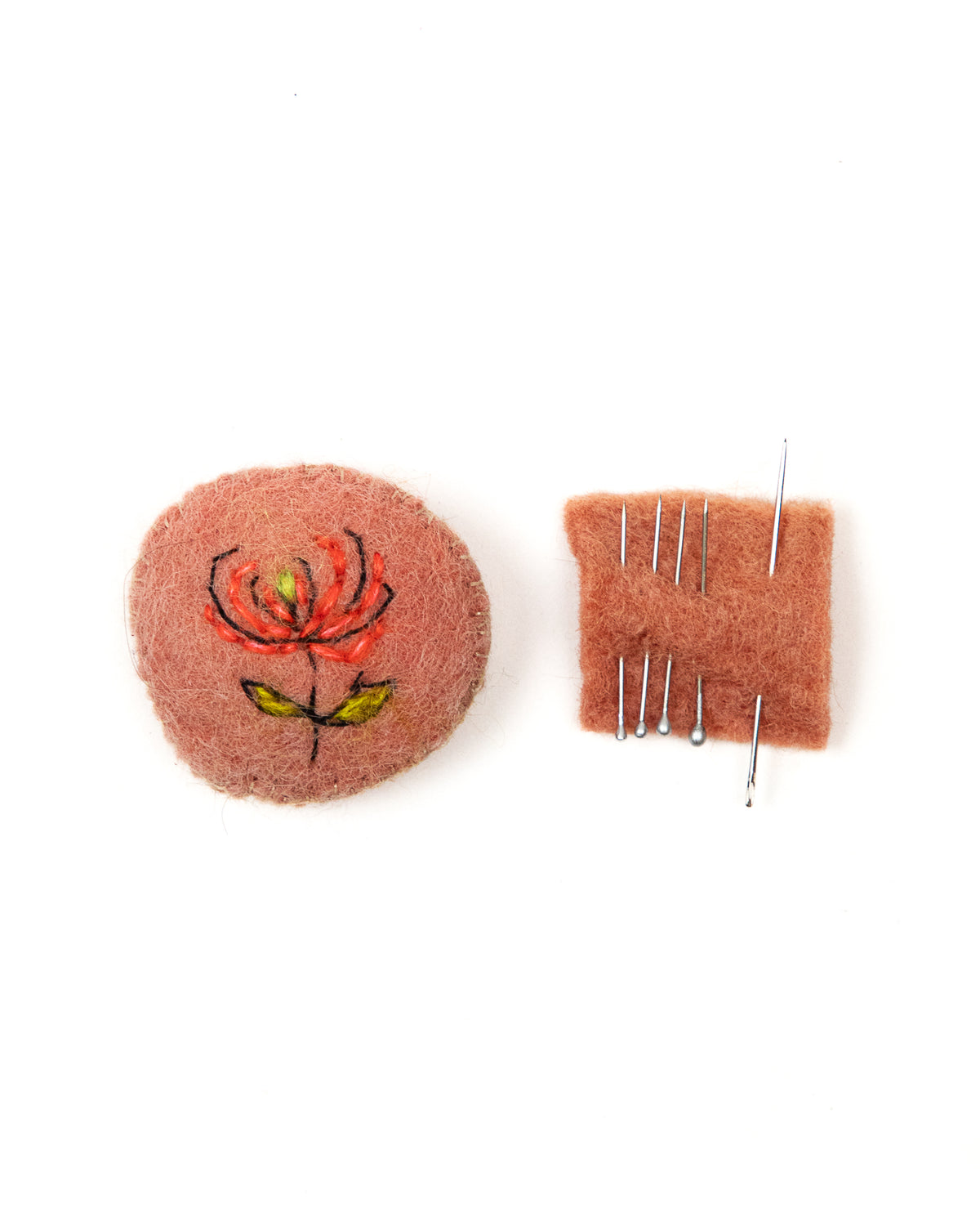 Tiny Pin Cushion by Kata Golda