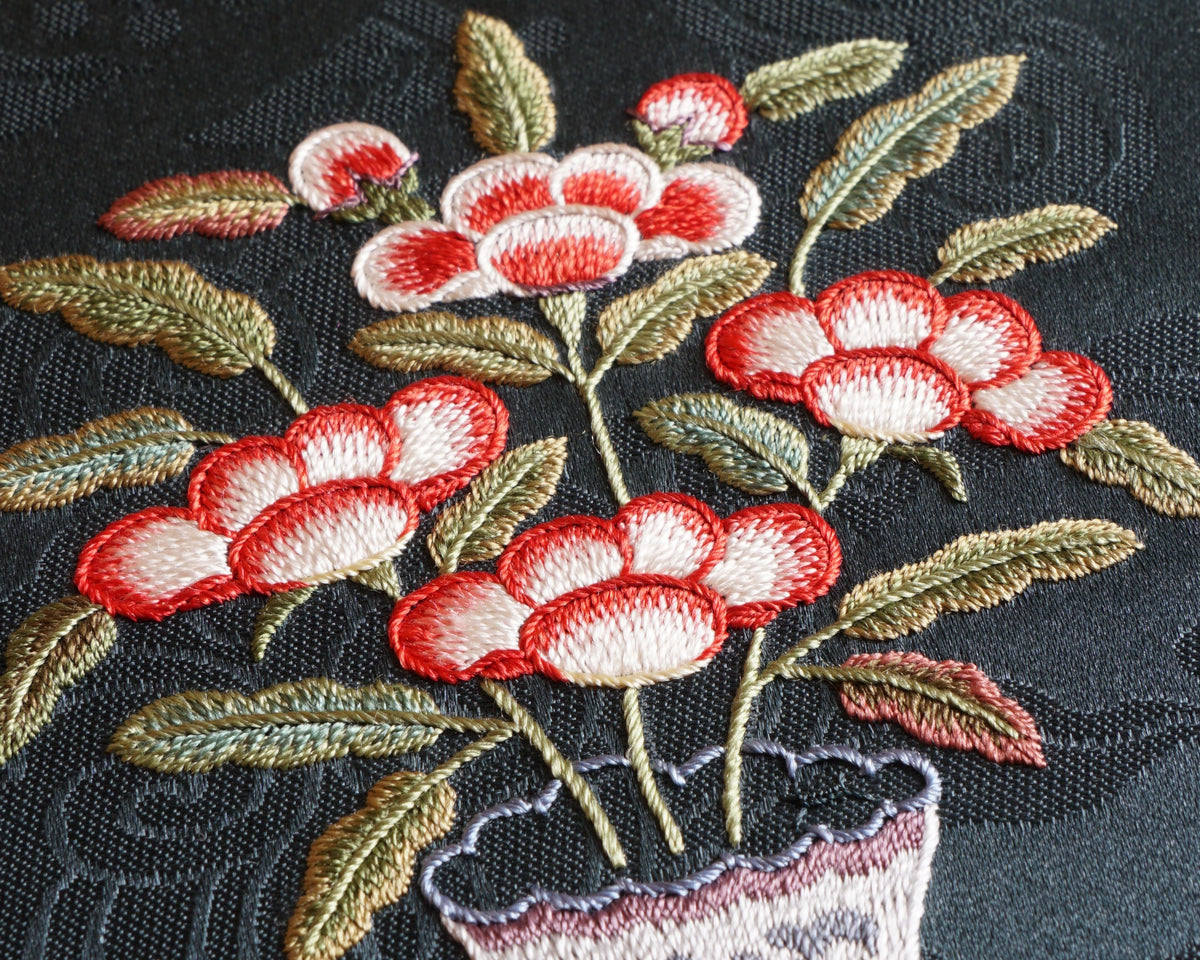 Korean Embroidery: Woven Mat Stitch and Bridge Stitch
