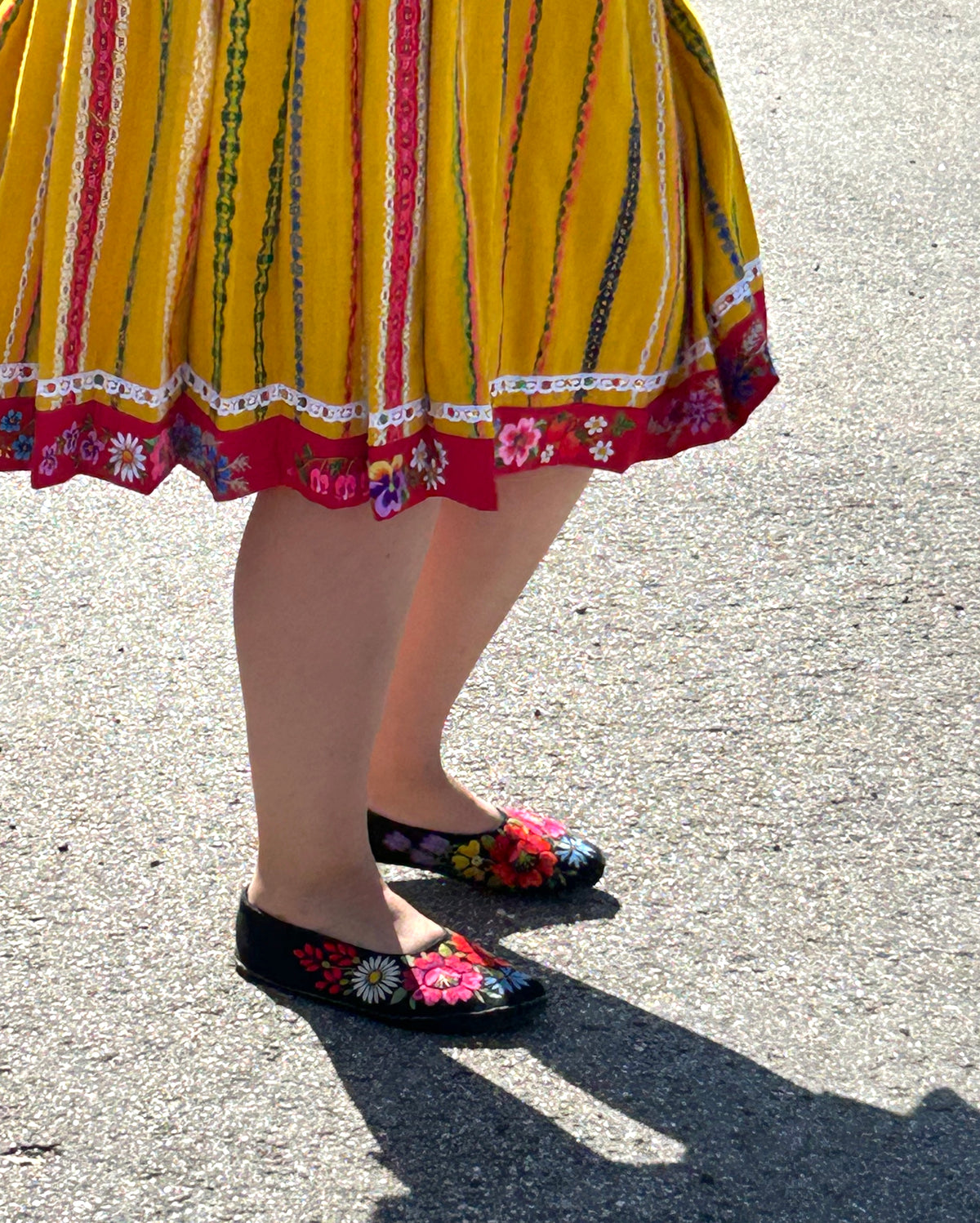 Estonian Muhu Embroidery - World Embroidery Series IV