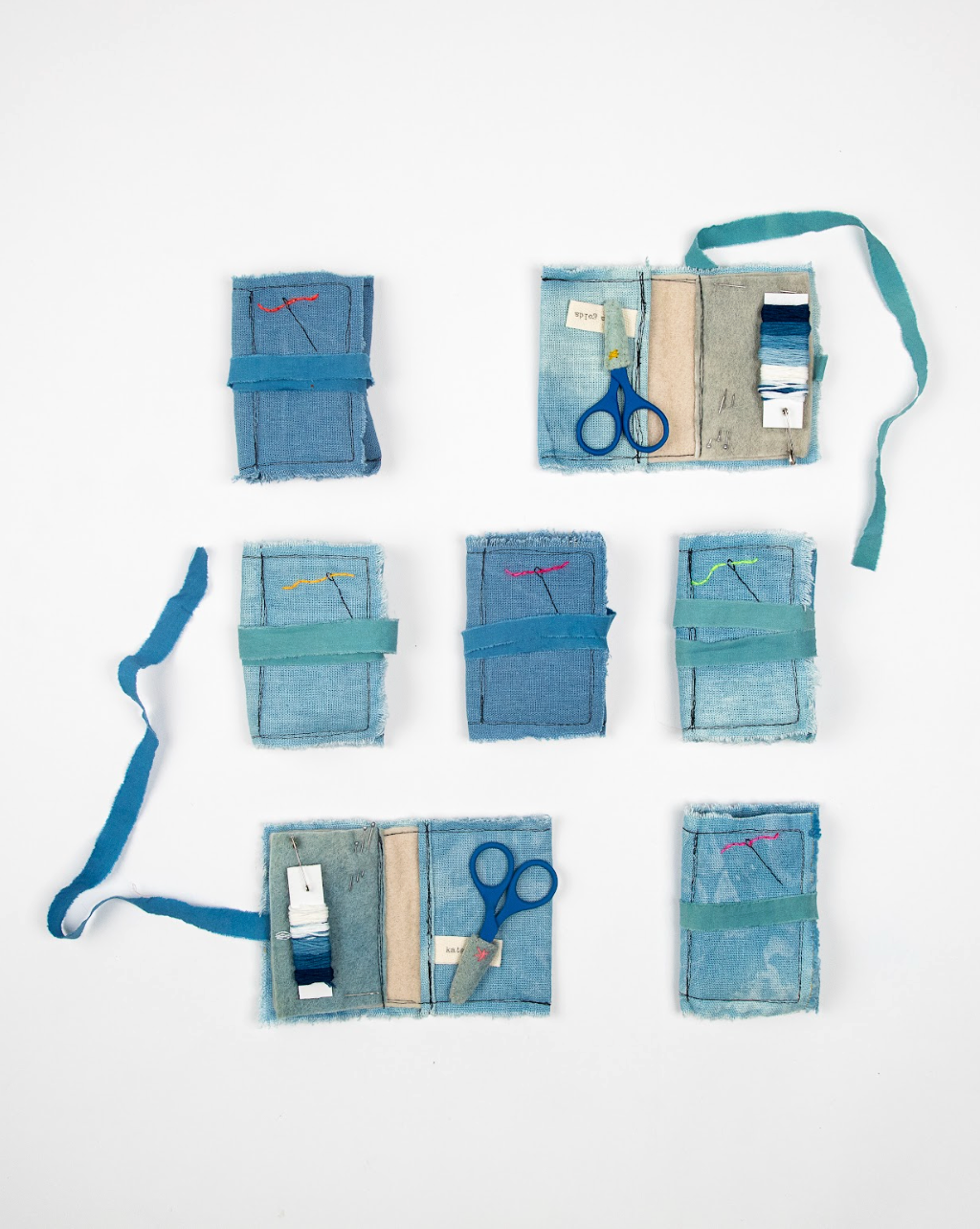 Indigo sewing kit by Kata Golda