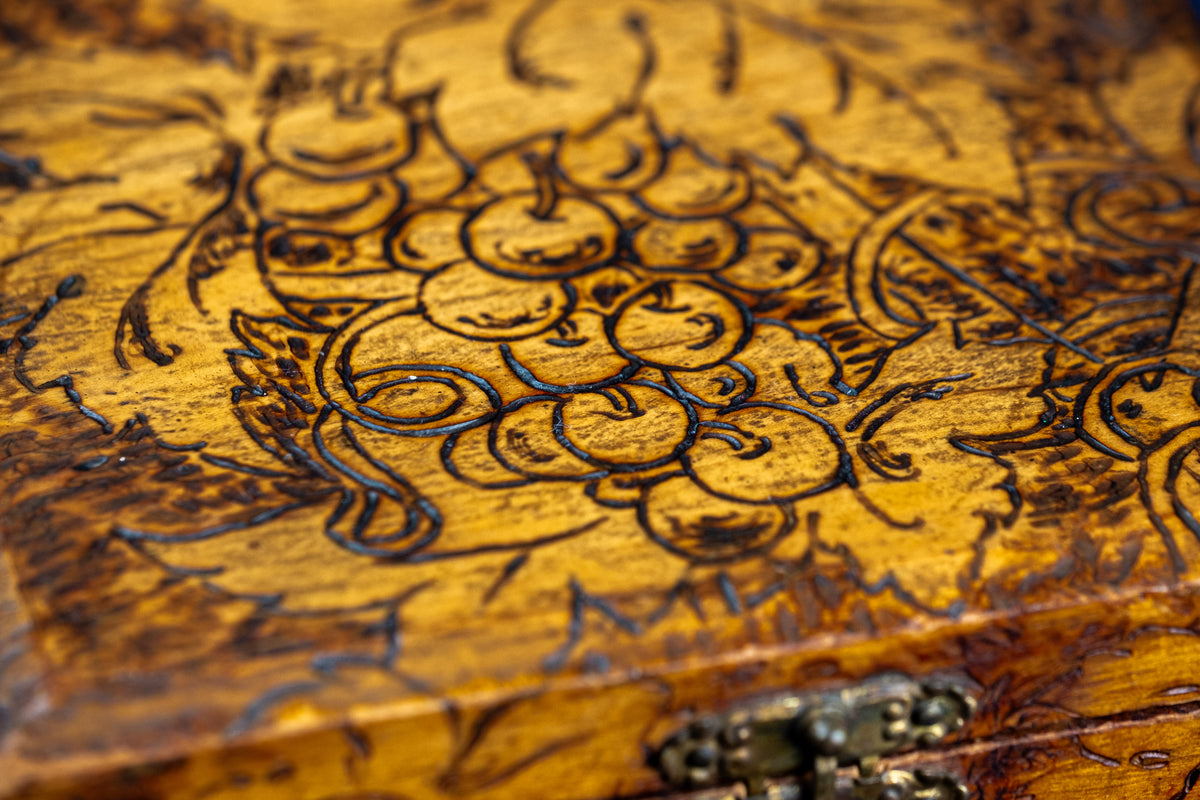 Antique Sewing Box: Millie